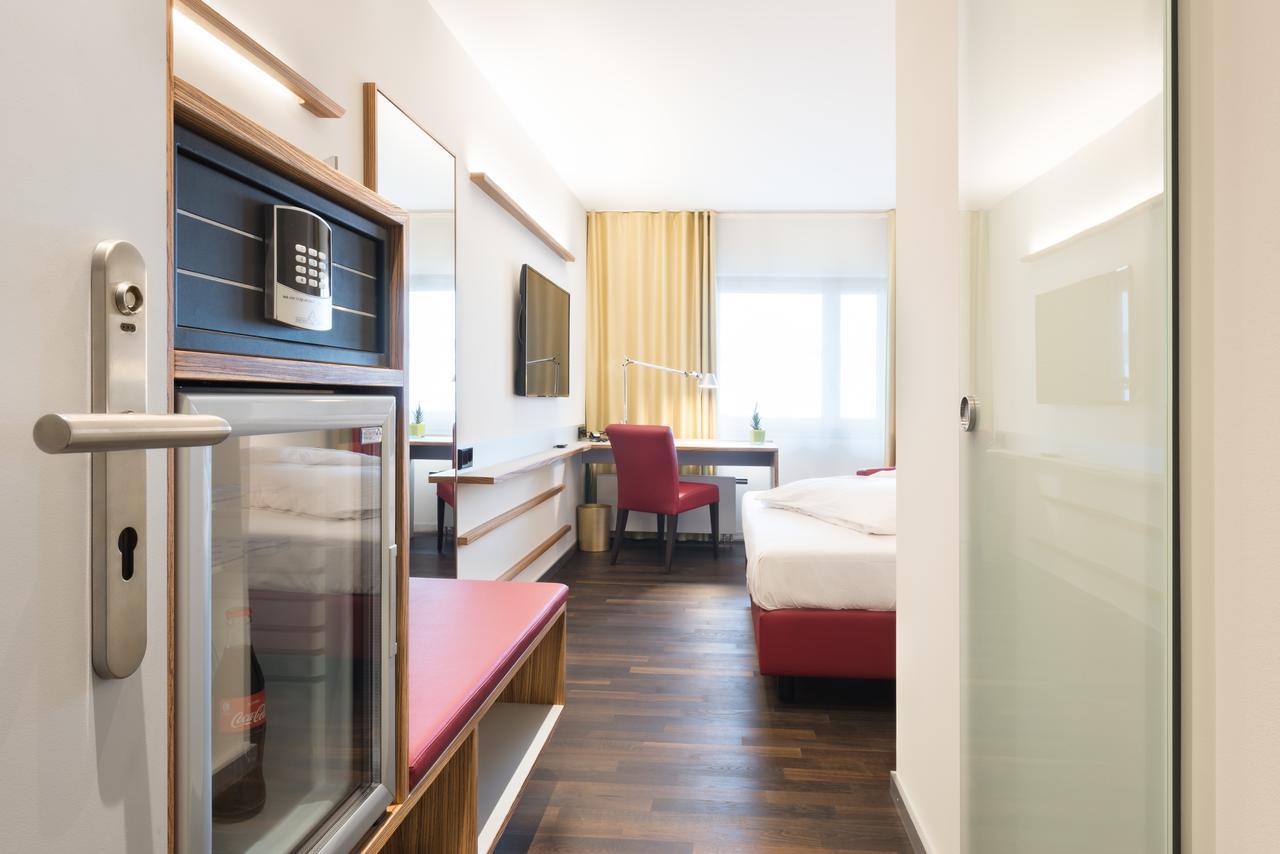Hotel Rommel Korb Екстер'єр фото